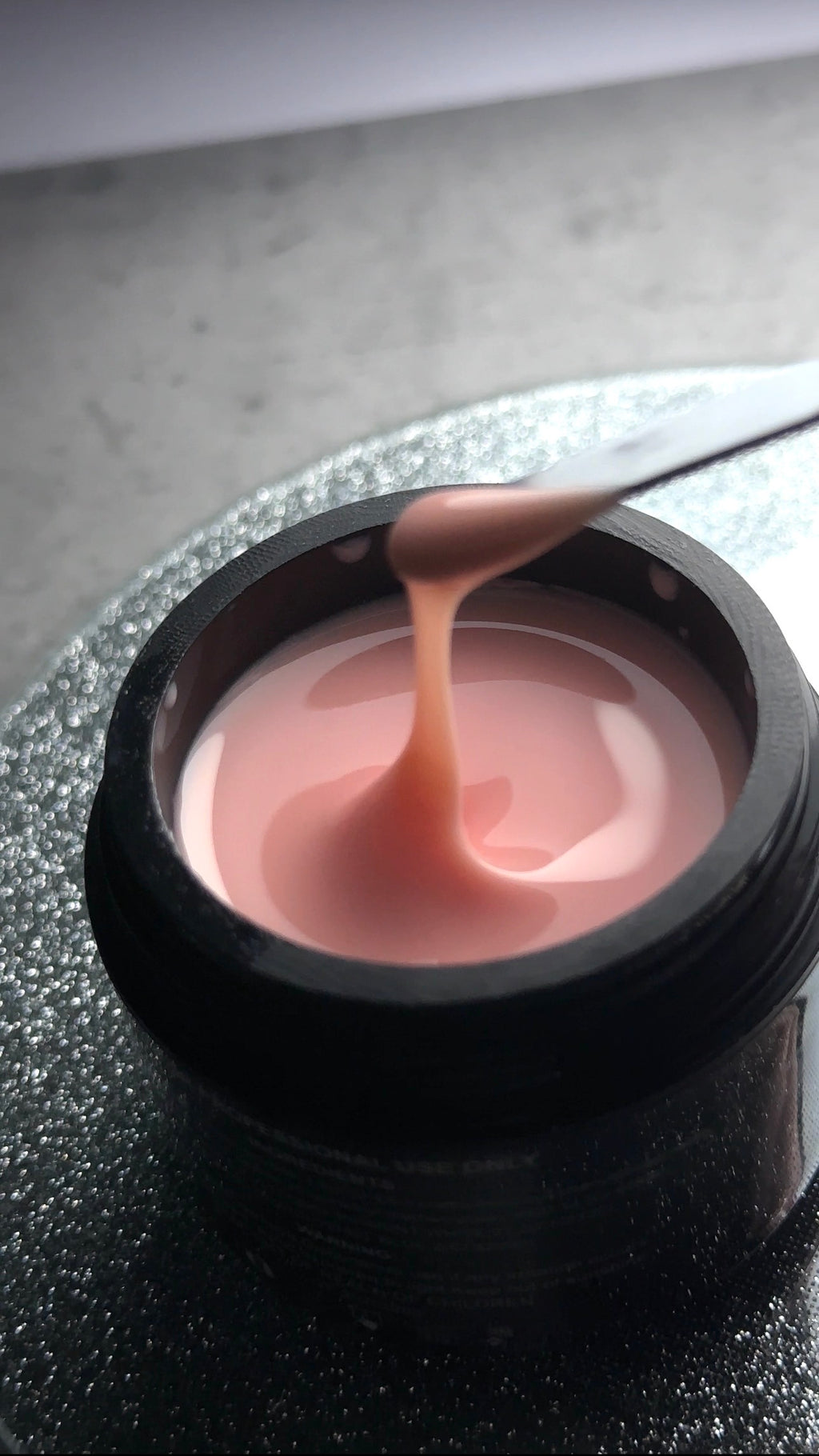 HEMA/TPO-free Self-Leveling Builder Gel 30ml #04